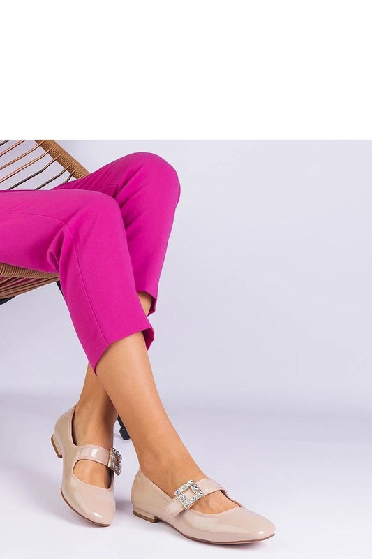 Ballerina\'s model 210928 PRIMO