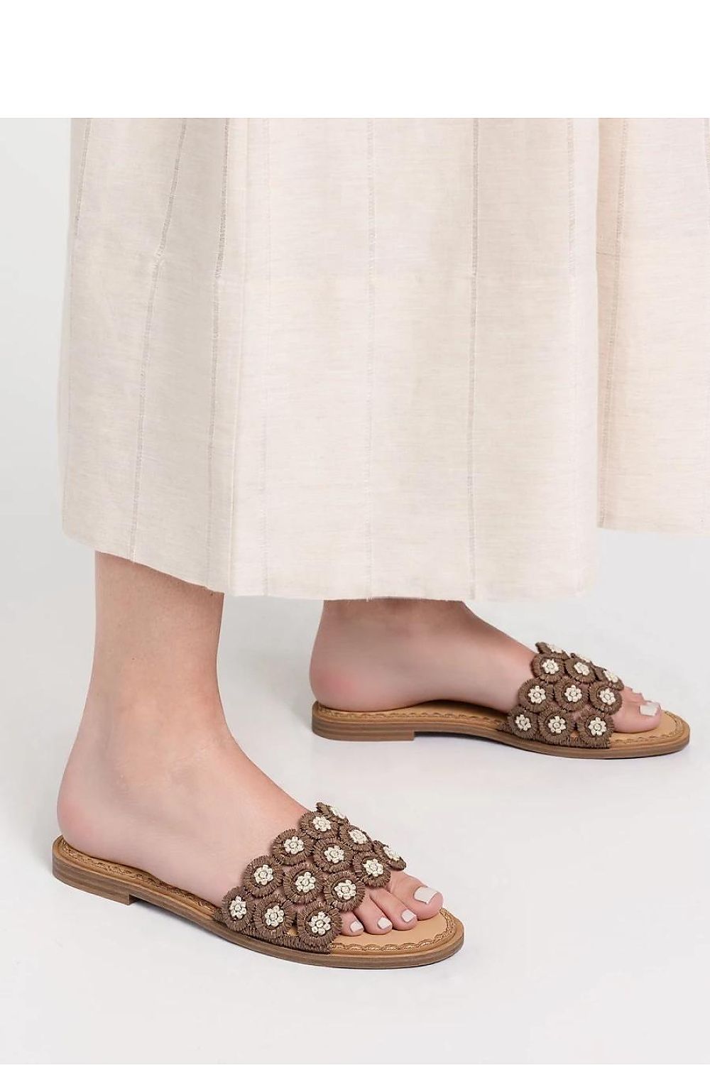 slippers model 212963 Inello