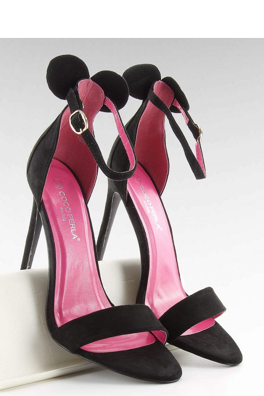 sandalen op hak model 84733 Inello