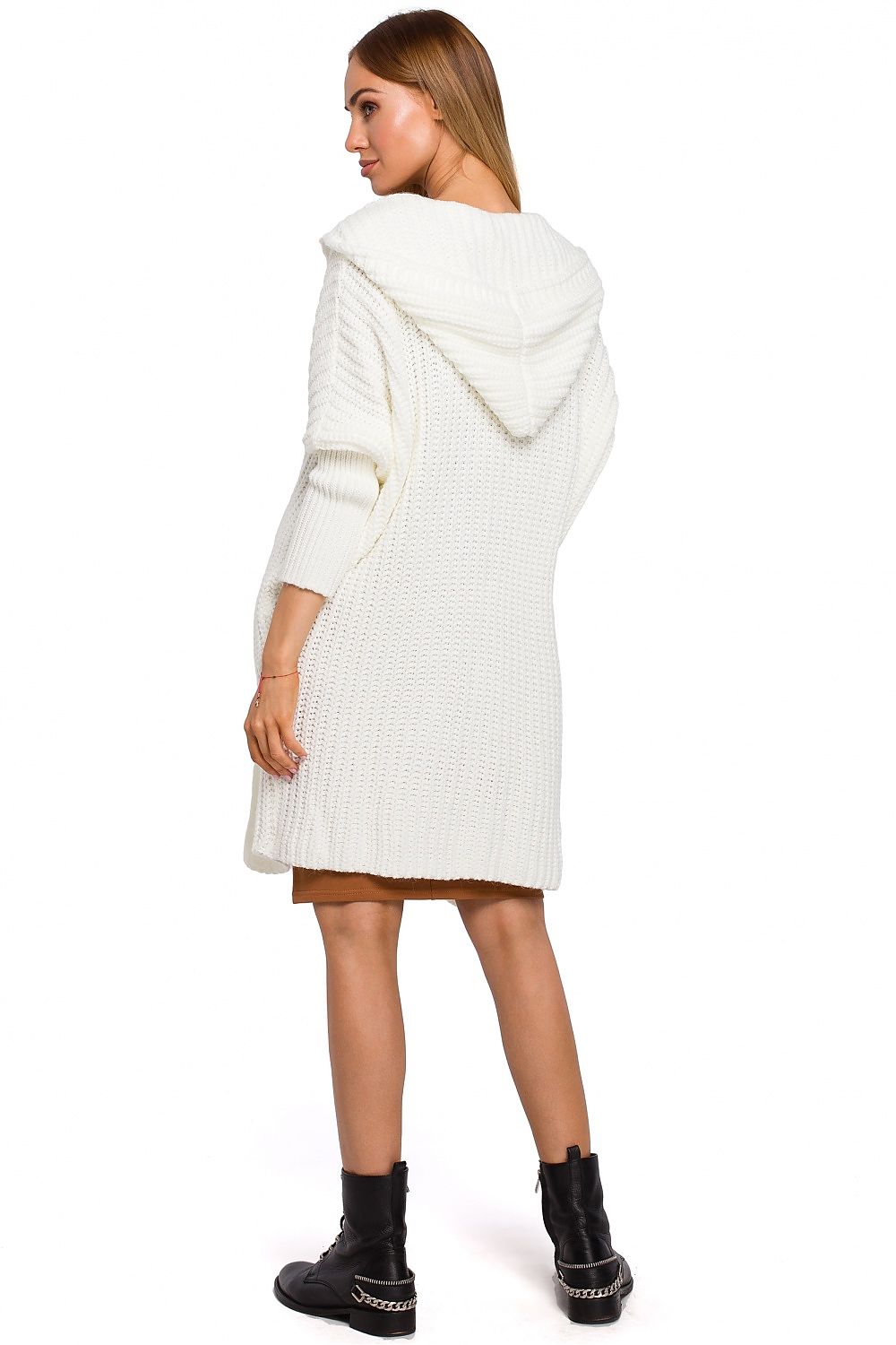 cardigan model 136652 Moe