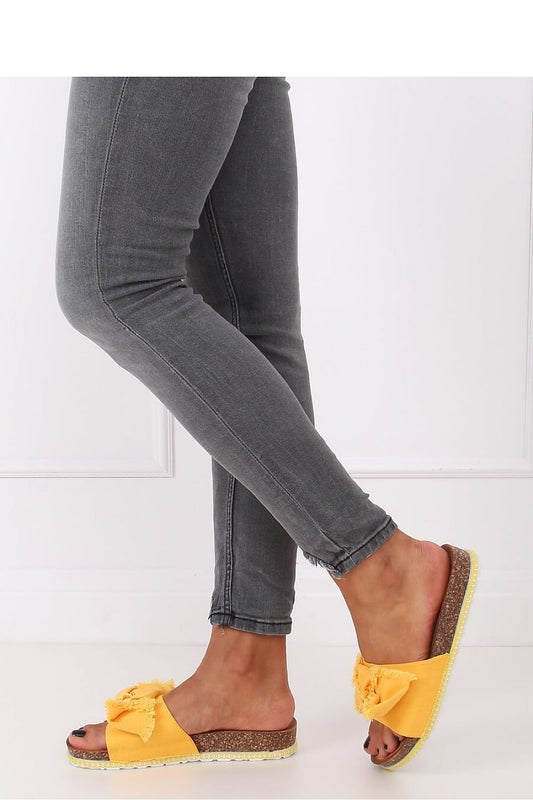 slippers model 145820 Inello