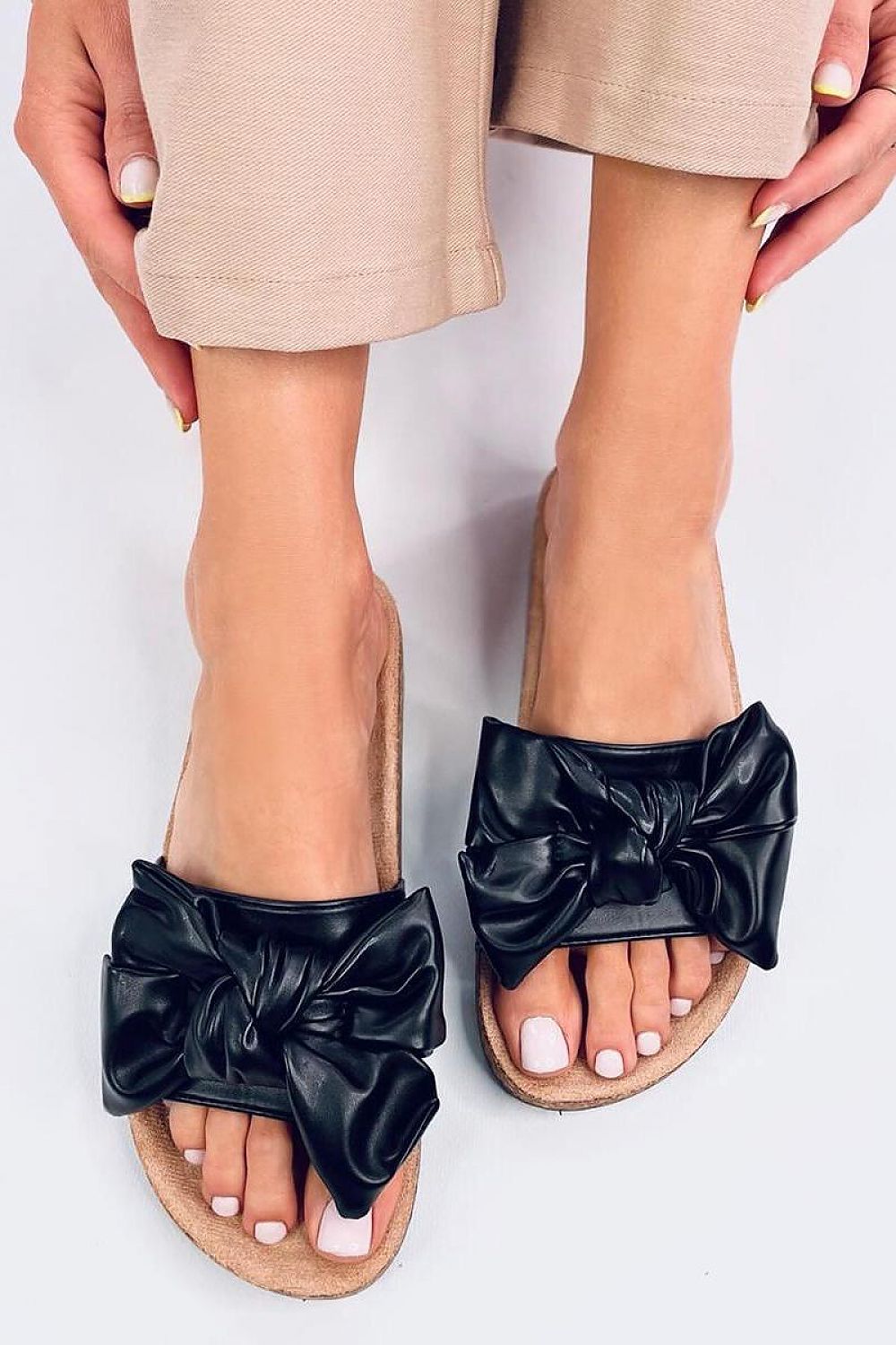  slippers model 195619 Inello 