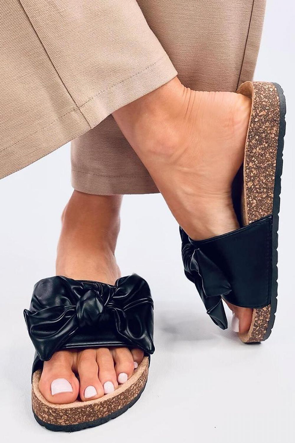  slippers model 195619 Inello 