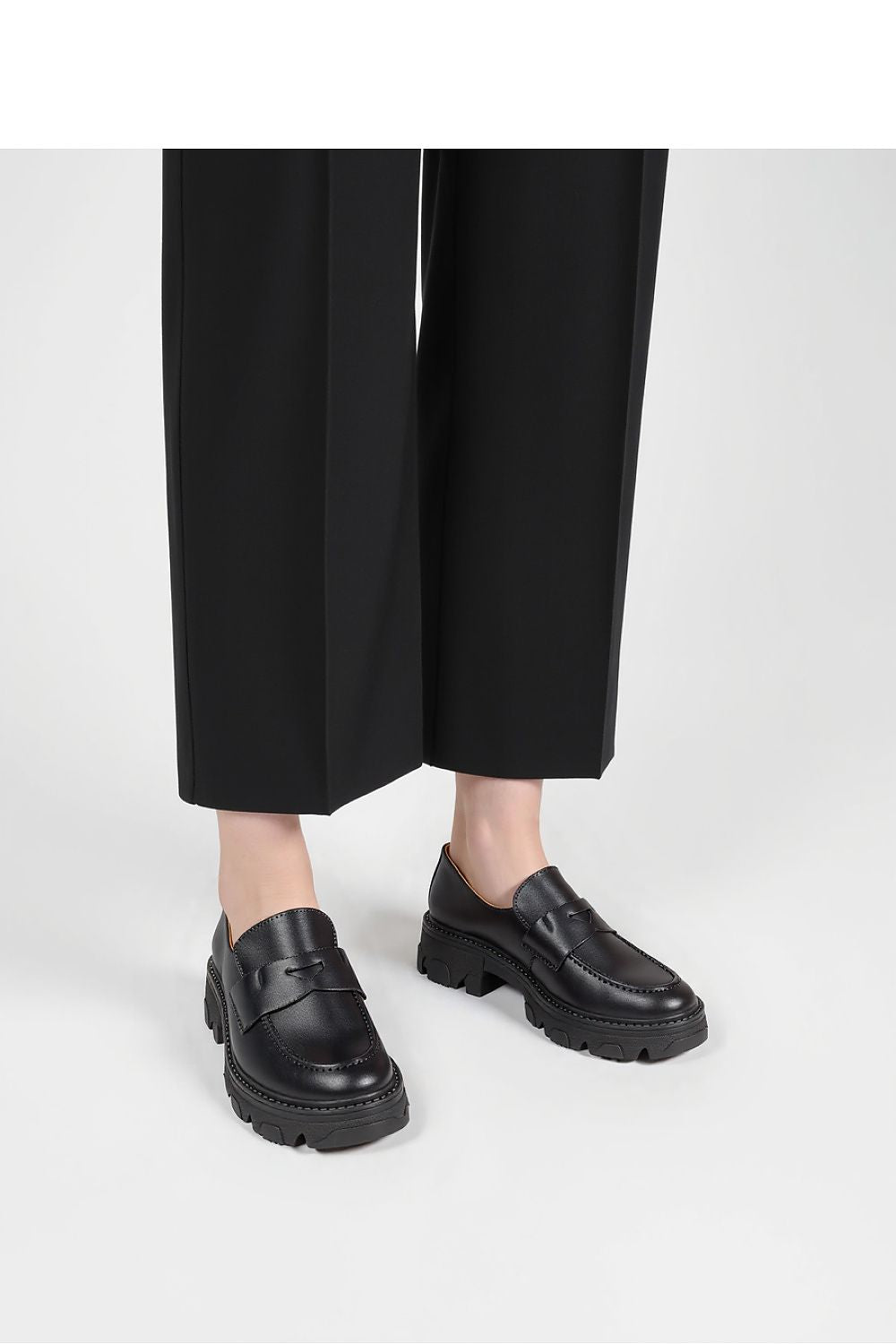  Moccassins model 210220 Inello 