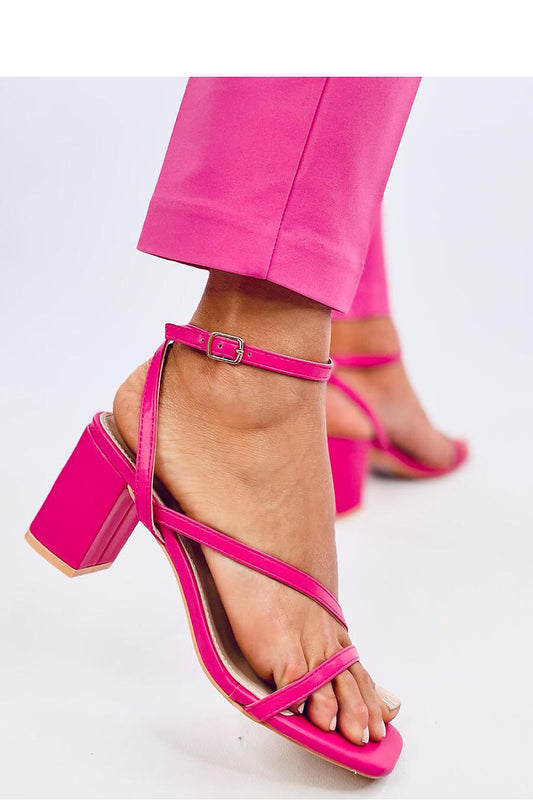  sandalen op hak model 210553 Inello 