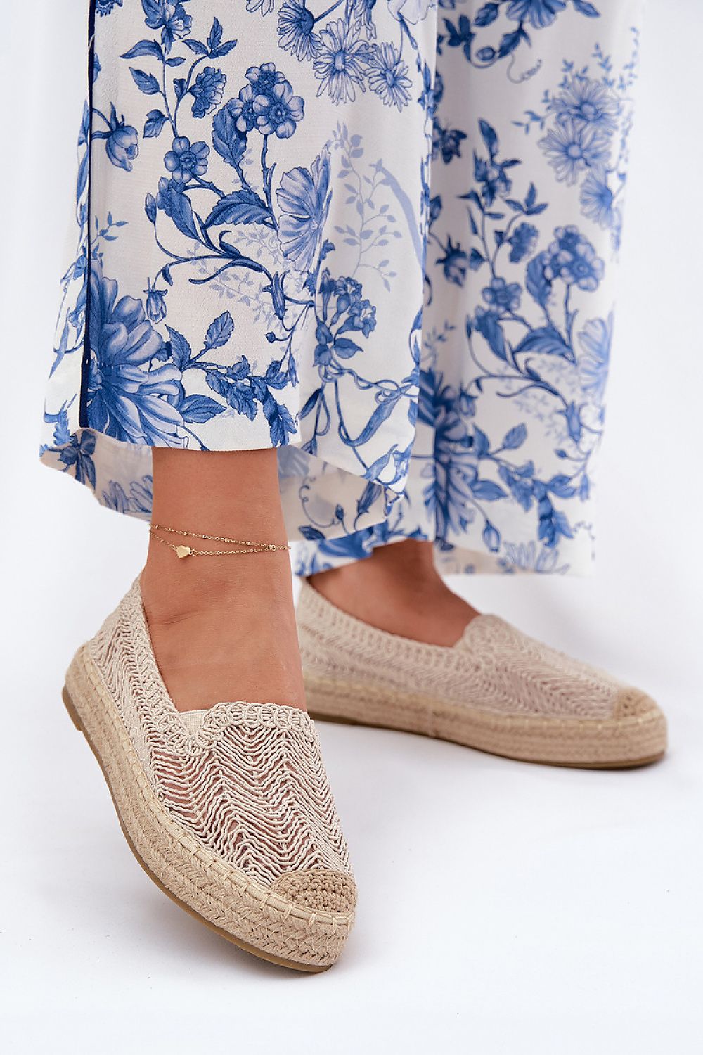  Espadrilles model 211854 Step in style 