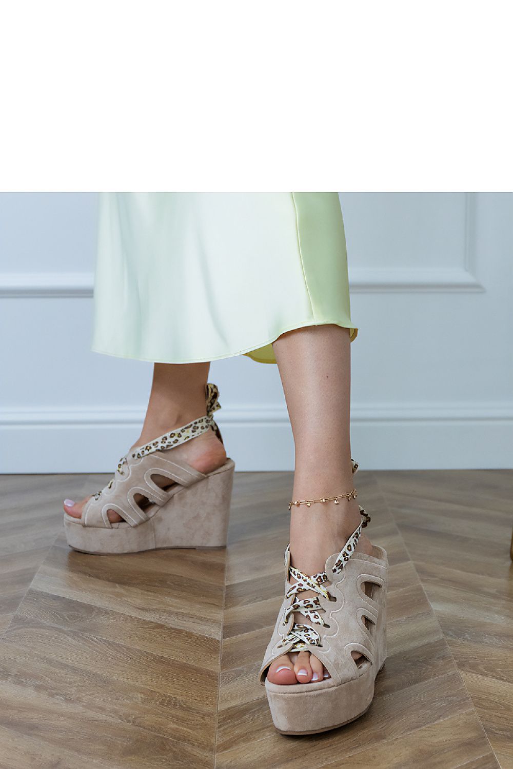  Gebonden sandelen model 215286 PRIMO 