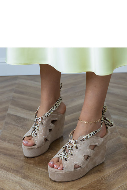  Gebonden sandelen model 215286 PRIMO 