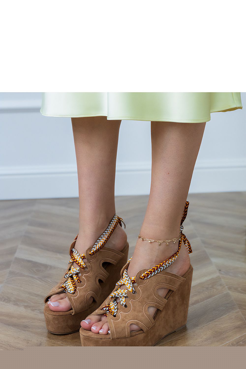  Gebonden sandelen model 215287 PRIMO 