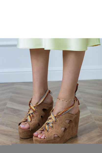  Gebonden sandelen model 215287 PRIMO 