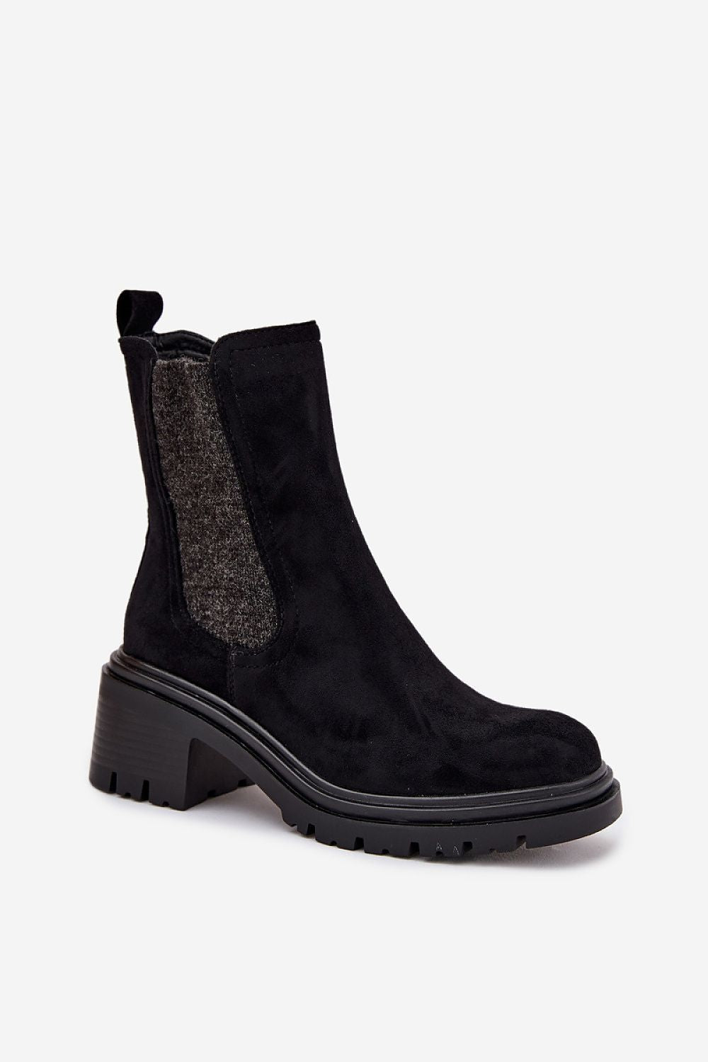  Chelsea boots model 216843 Step in style 