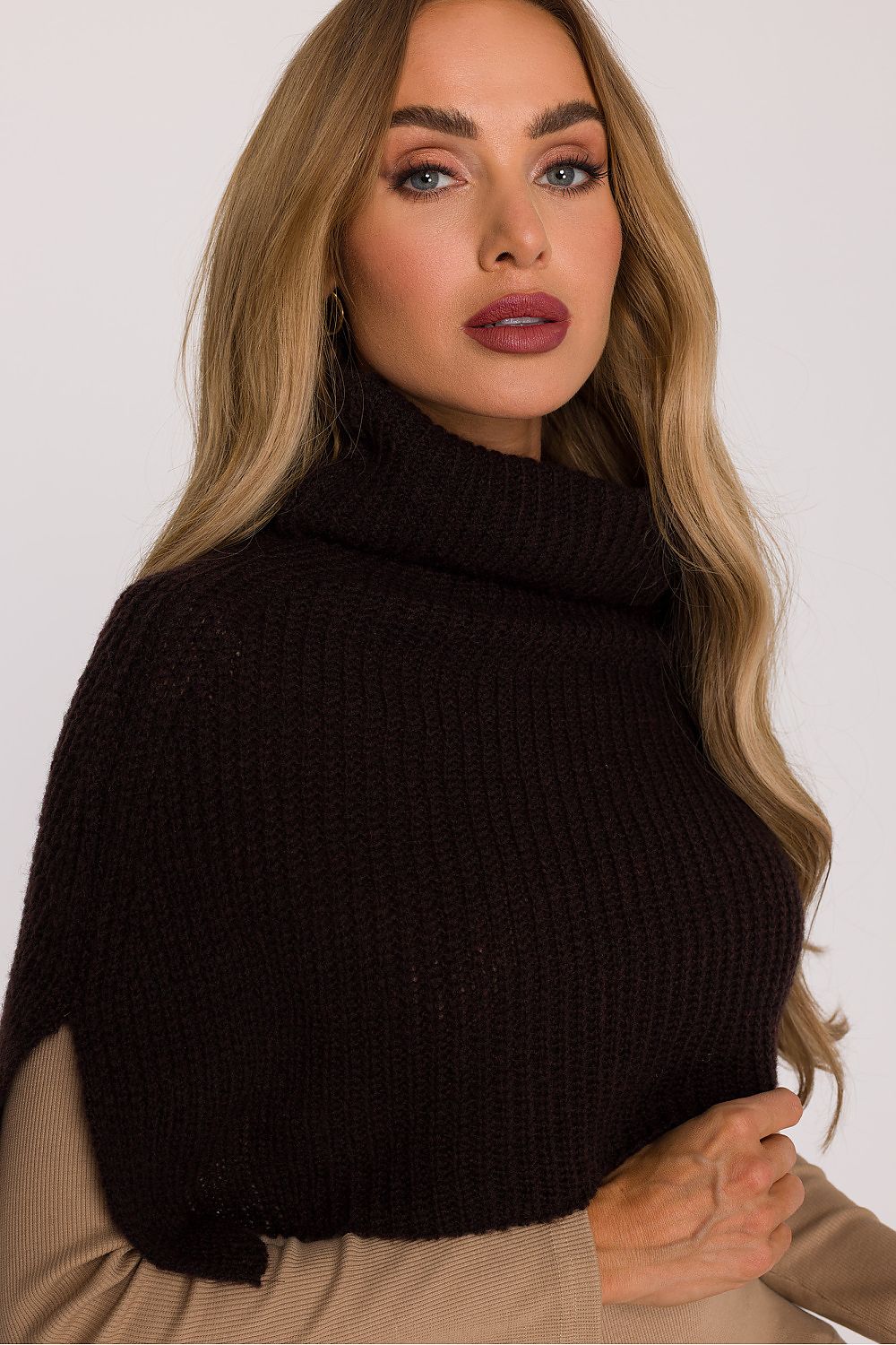  Loop Shawl model 219561 Moe 