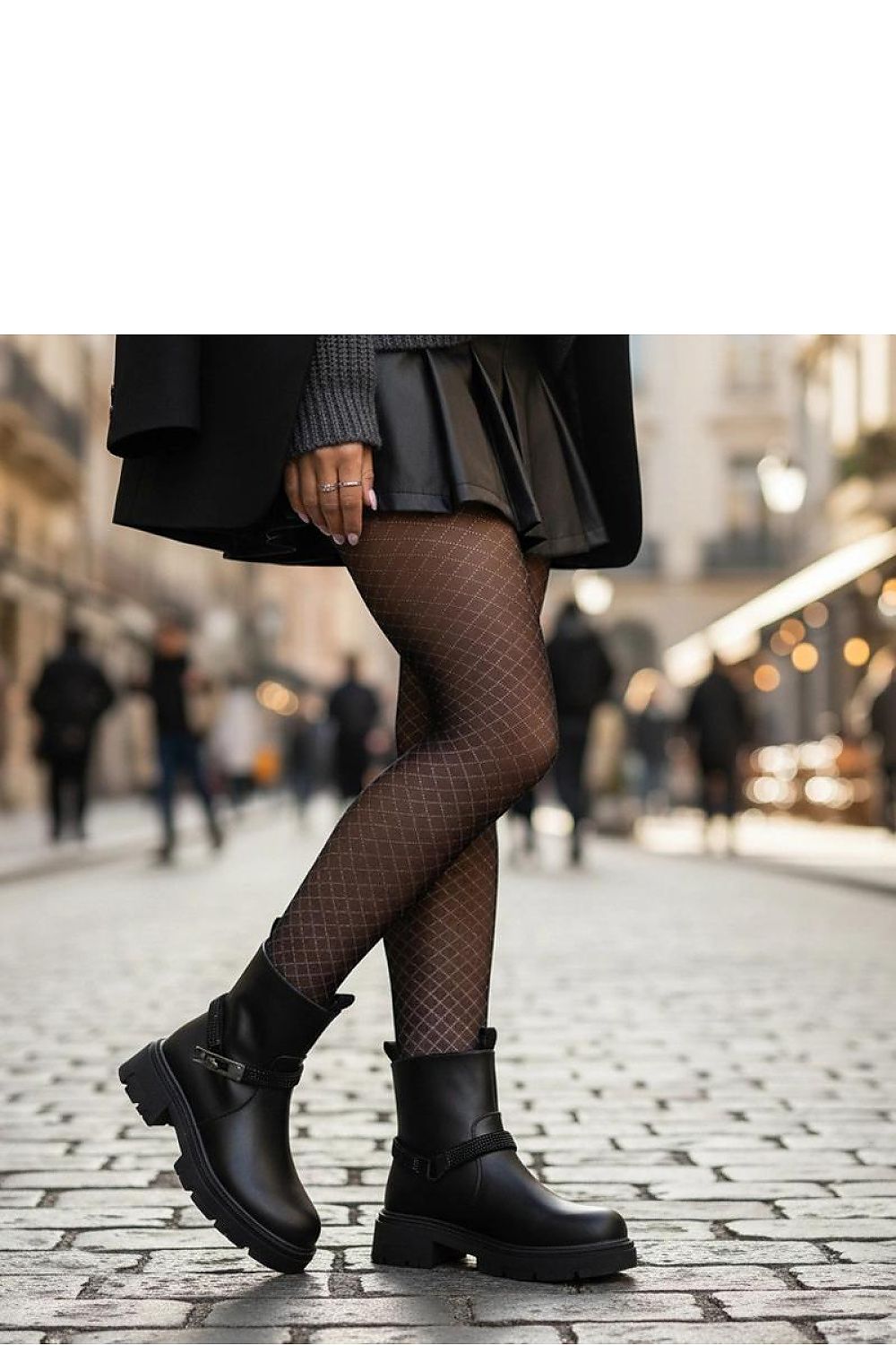  Laarsjes model 221370 Solea 