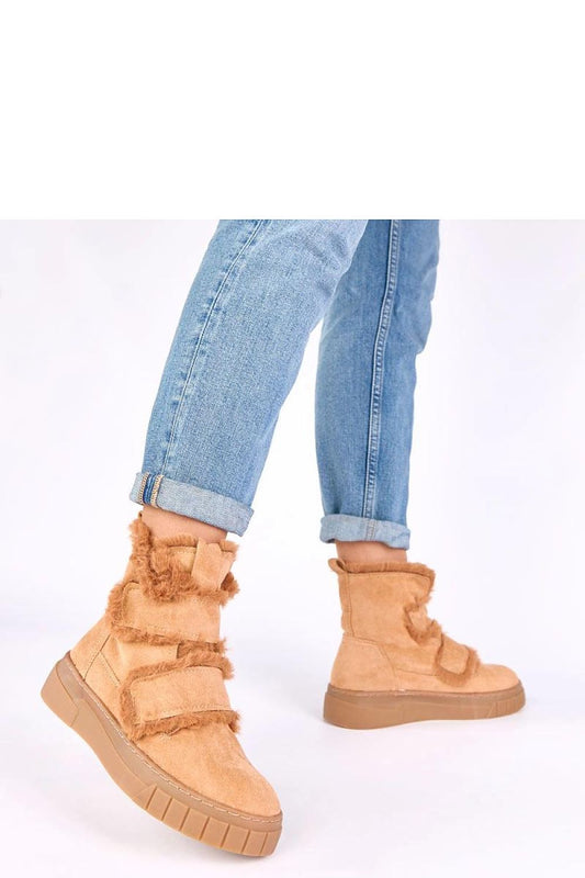  Laarsjes model 221637 Solea 