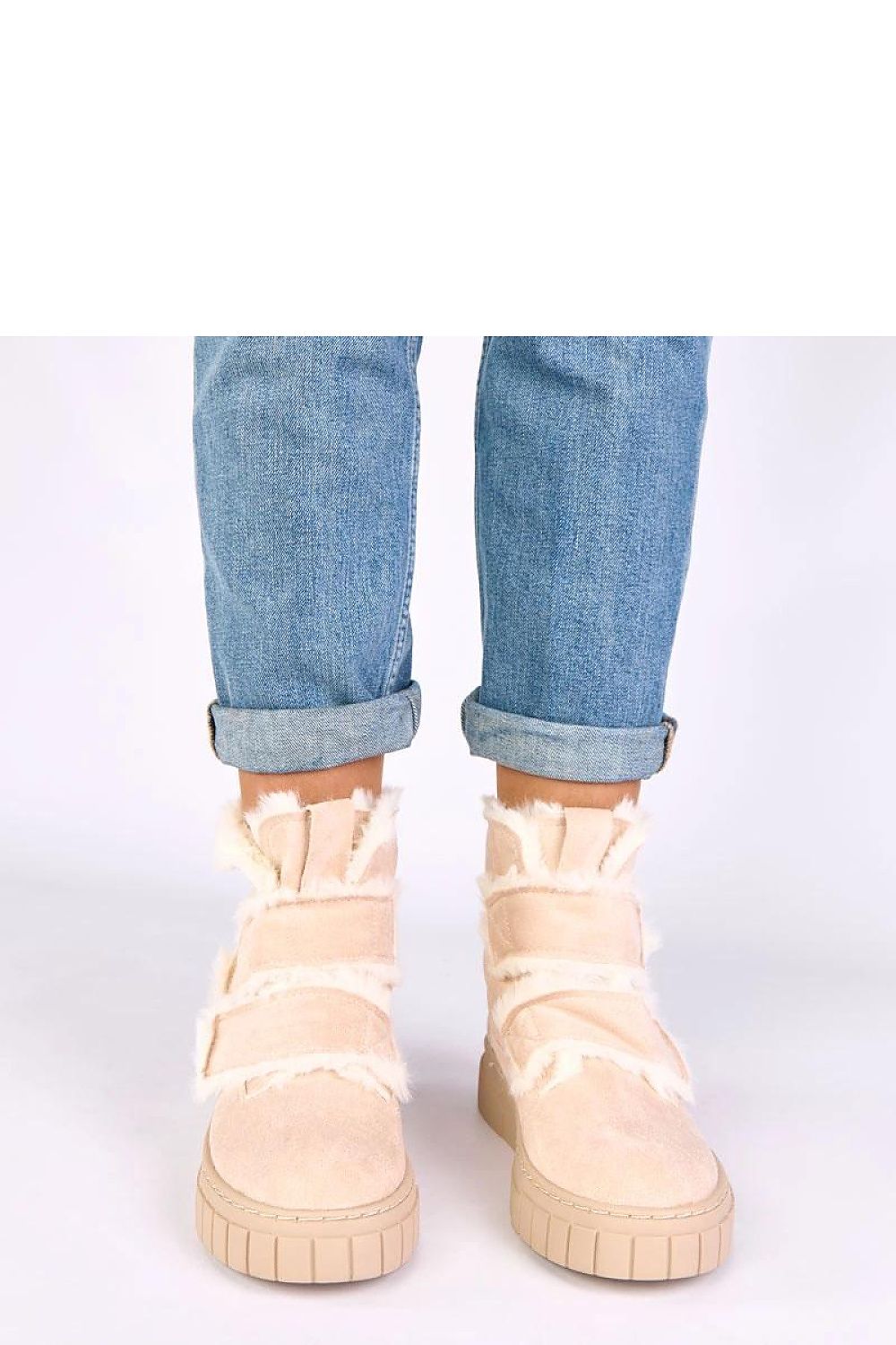  Laarsjes model 221639 Solea 