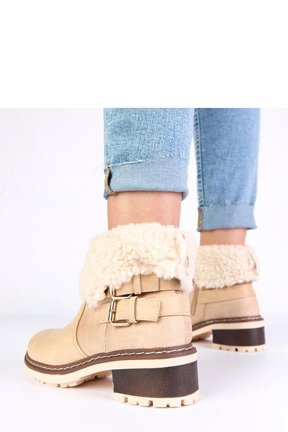  Laarsjes model 221680 Solea 