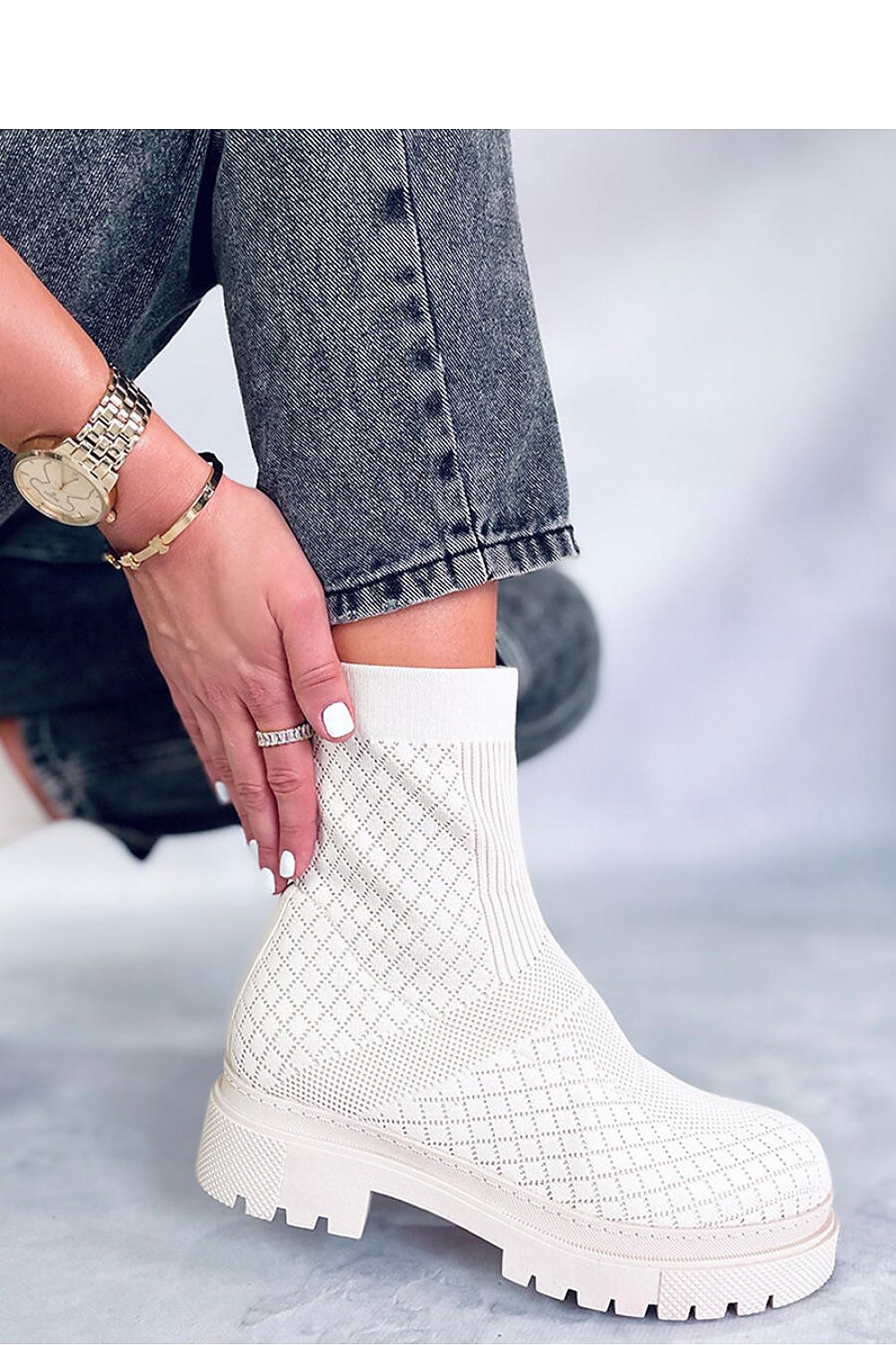  Laarsjes model 176019 Inello 