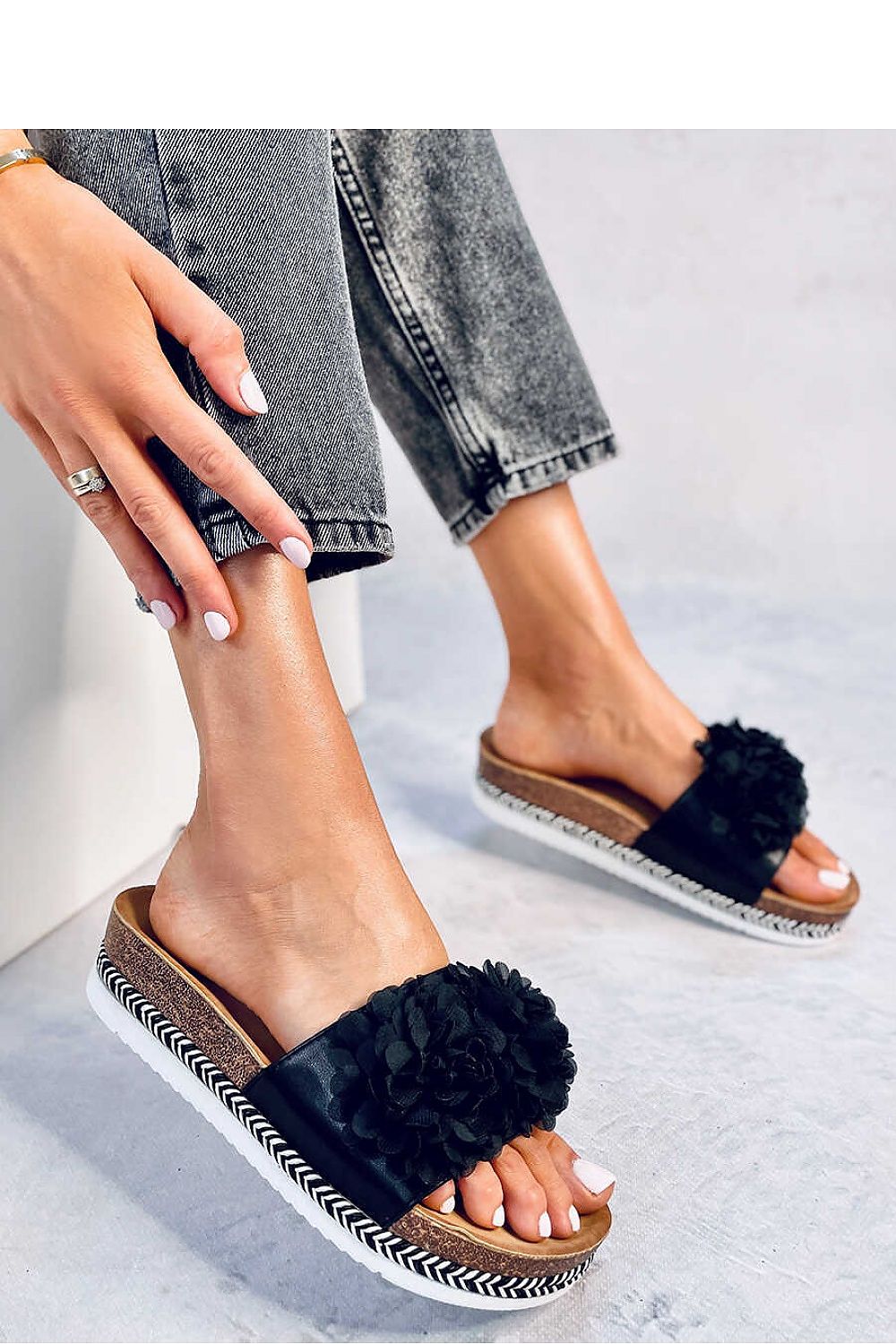  slippers model 180579 Inello 