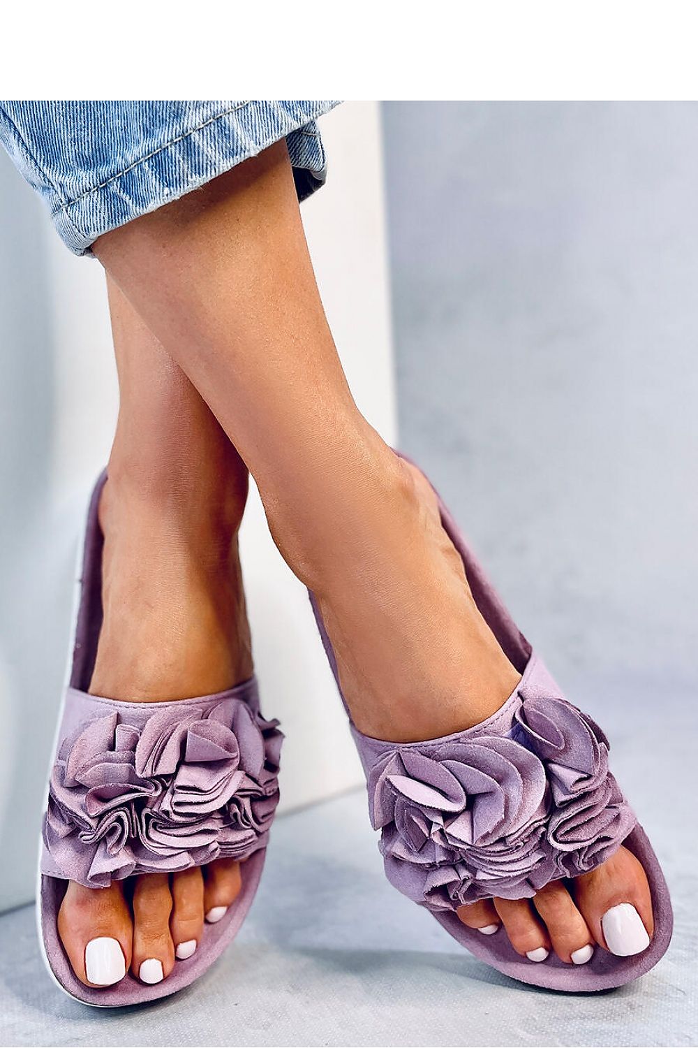  slippers model 180703 Inello 